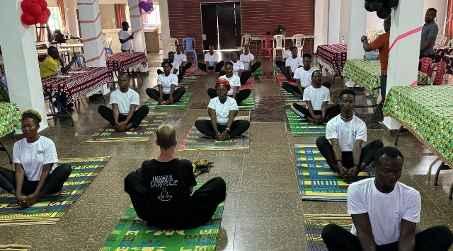https://peaceworkafrica.net/wp-content/uploads/2025/02/3_Grad_24.jpg
